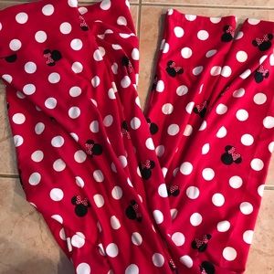 Rare LuLaRoe tall and curvy Minnie leggings!
